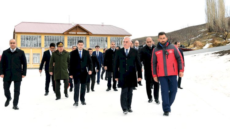   Vasif Talıbov niyə maska taxmır?   