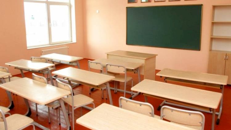    Bakıda məktəb koronavirusa yoluxma hallarının çox olması səbəbindən bağlandı   
