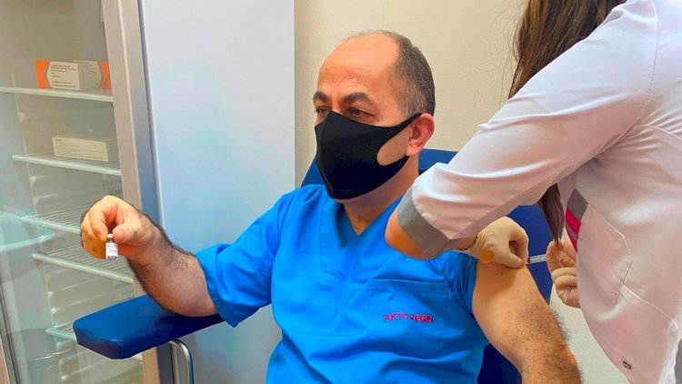    Adil Qeybulladan peyvənd tövsiyəsi:   Şayiələrə uymayın!