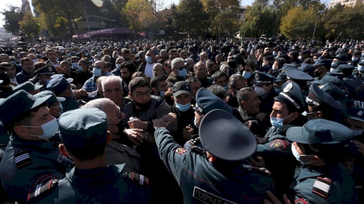    Respondentlərin 90 faizi Yerevandakı mitinqə qatılmayacaq   