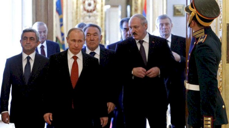    Putinlə Lukaşenko razılaşmalıdır -   Vəziyyət pisdir