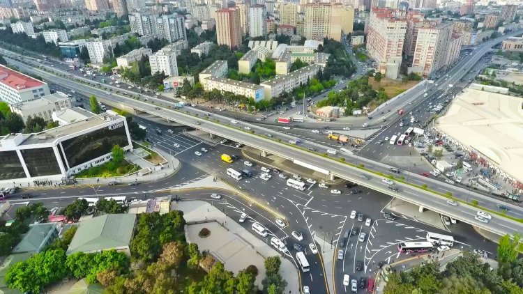    20 Yanvar dairəsinə yaxın ərazidə yanğın başlayıb   