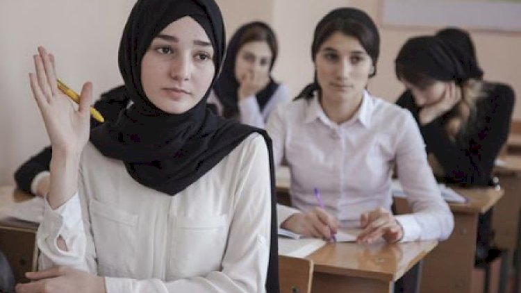   “Məktəbli formasının rənginə uyğun hicab da müəyyənləşdiriməlidir”   