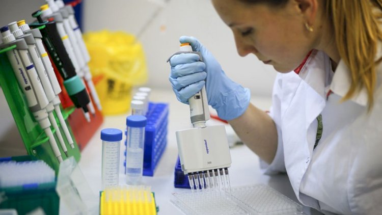    Fransada yeni koronavirus peyvəndinin sınaqlarına başlanılır   