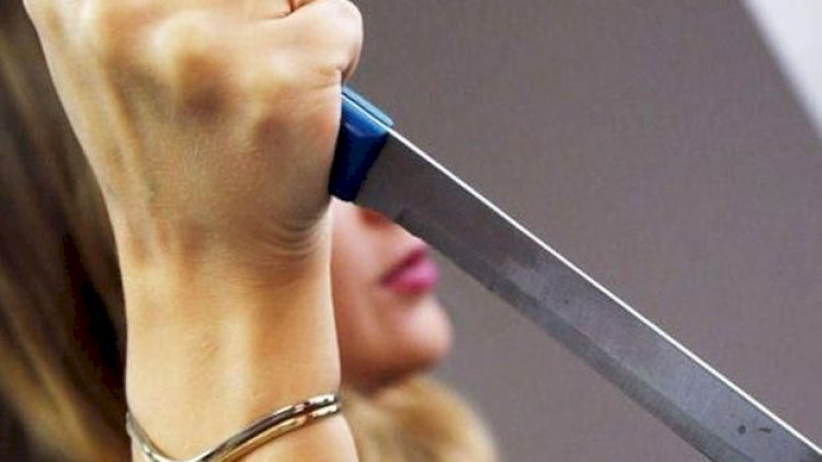    Azərbaycanda dəhşətli qətl: Bacı qardaşını bıçaqladı   