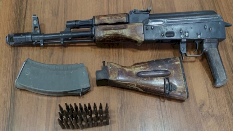    Xaçmaz sakininin evindən “Kalaşnikov“ avtomatı çıxdı   