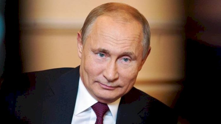    Putinin müəmmalı qonağı   - Gecə saatlarında Kremldə gizli görüş