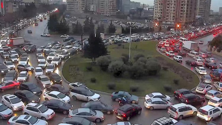    Bakıda bu ərazilərdə tıxac var   - Fotolar