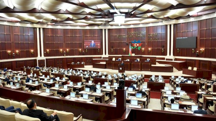    Deputatlar bu gün toplaşırlar   