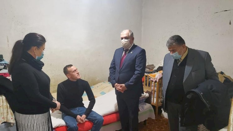    Əziz Əzizov Vətən Müharibəsinin qazisini ziyarət etdi   - Fotolar