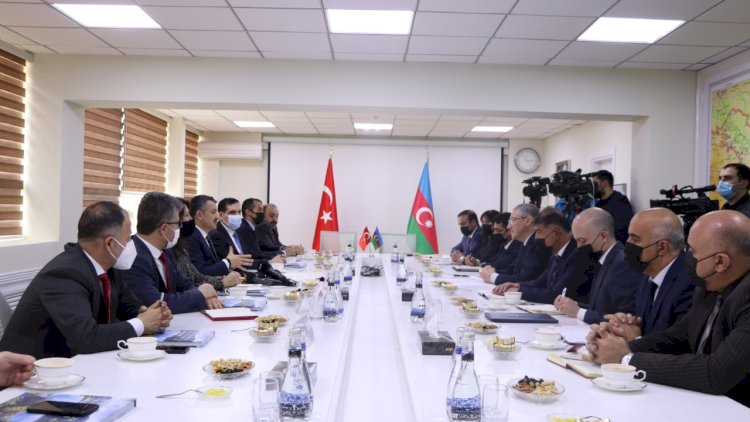    Ekologiya və Təbii Sərvətlər Nazirliyində Türkiyədən gələn heyətlə görüş keçirildi - Foto   