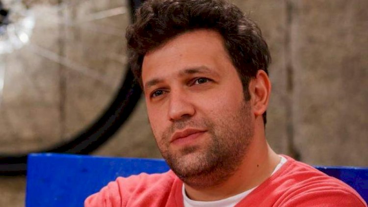    Aktyor uşaqlıq travmalarından danışdı: “Tülkü kimi papağı götürdüm“   