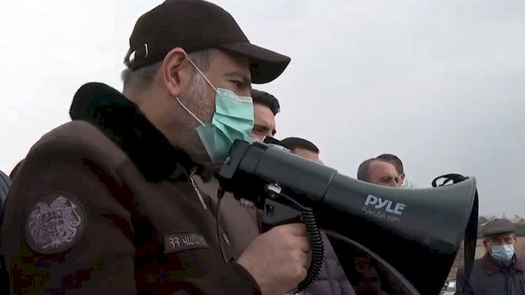    Paşinyan ölkədən qaçacaq? -   Baş nazir eks-prezidentin təklifinə cavab verdi