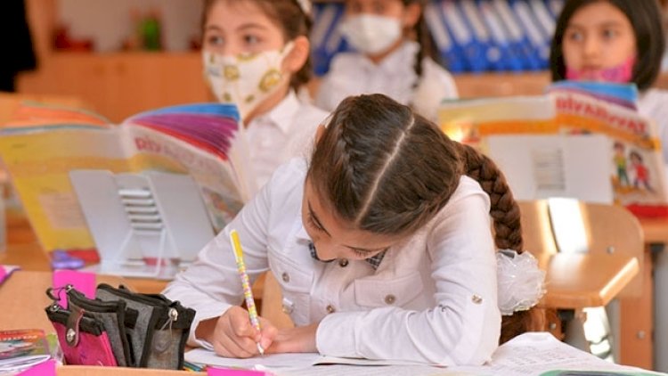    Qazaxda bir direktor koronavirusdan öldü:   6 məktəb bağlandı
