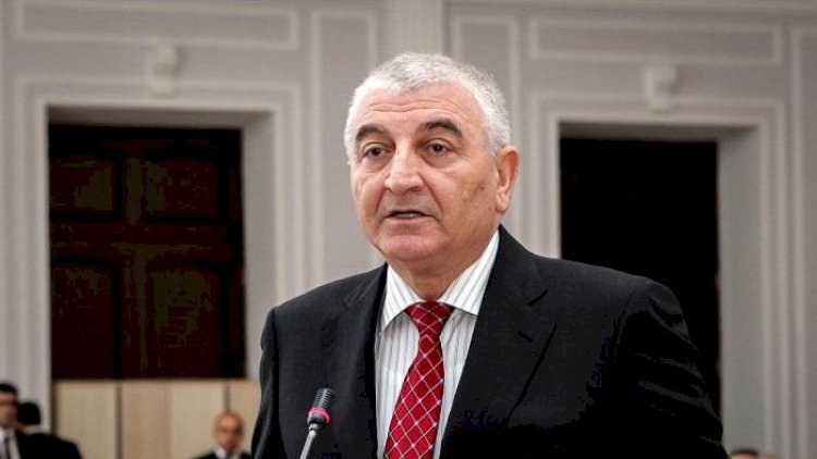    Məzahir Pənahov “Şərəf” ordeni ilə təltif edildi   