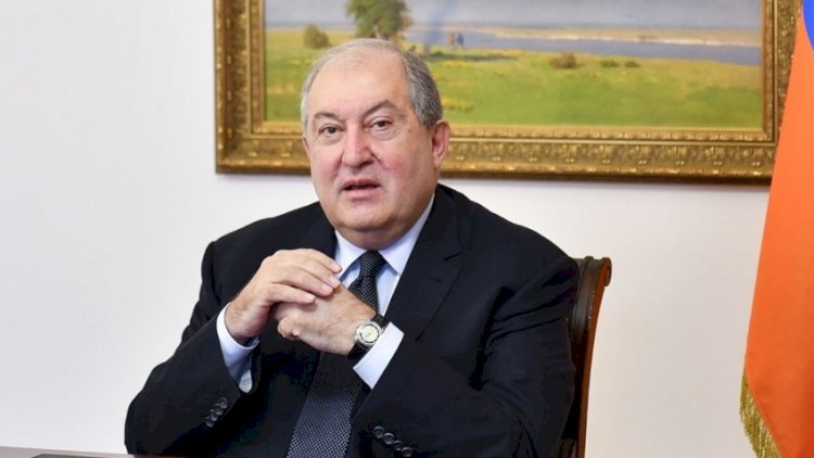    Ermənistan prezidenti ikinci pasportunu gizlətməkdə qınanılır   