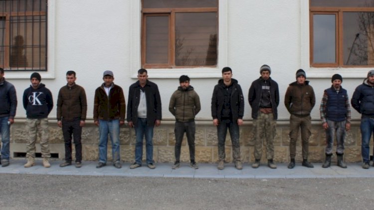   Füzuliyə getmək istəyənləri polis saxladı   