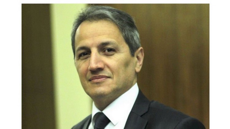    Tanınmış hüquqşünasdan Təhsil Nazirliyinə dəstək:   İnsan həyatı daha dəyərlidir