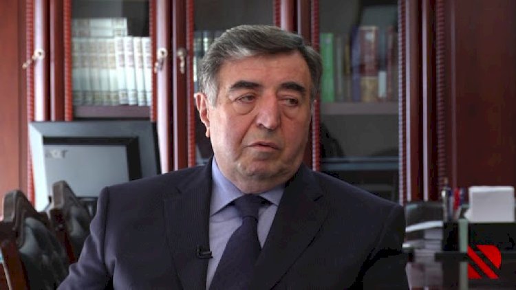    Prezident Əhməd Əhmədzadəni işdən çıxardı   