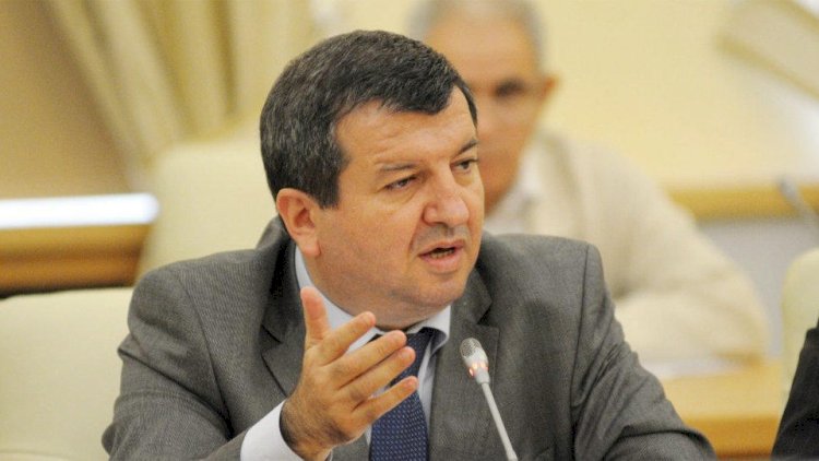    Türkiyədə koronavirusa yoluxan azərbaycanlı professor: “Ölümdən döndüm”   