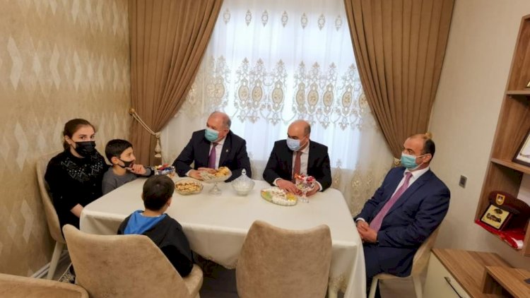    Suraxanı İcra Hakimiyyəti şəhid ailəsinin mənzilini əsaslı təmir etdirdi   - Fotolar