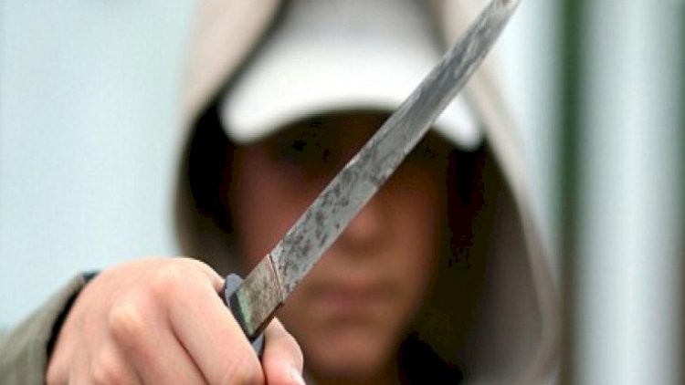    Azərbaycanda məktəblilər arasında qan düşdü:   2 şagird bıçaqlandı