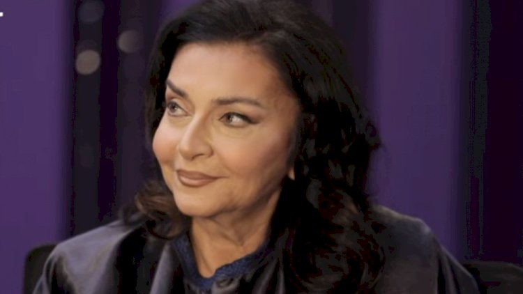    “Oxumaq üçün anamın qarşısında diz çökdüm“   - Həmidə Ömərova