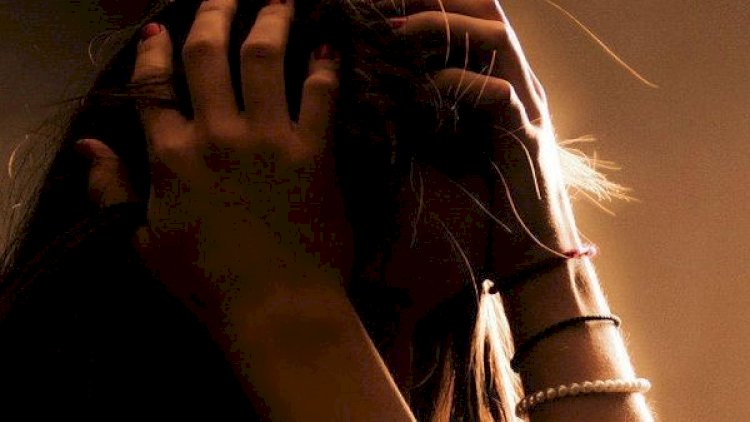    “Sədərək”ə getmək üstündə qətl: Ər arvadını tövlədə çəkiclə öldürdü    