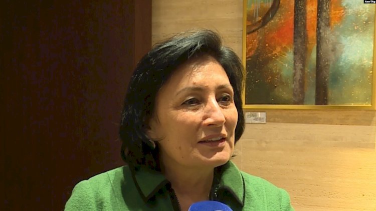    “Açıq havada maska taxmaqmı effektivdir, yoxsa taxmamaq?”    
