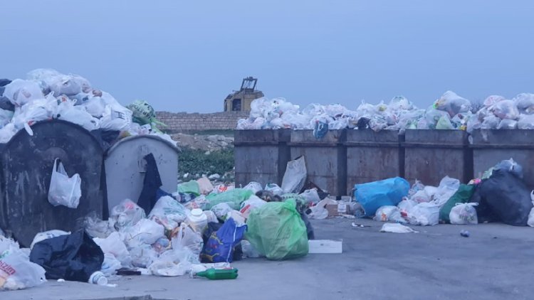    “Yeni Bakı”da sakinlər “zibilə düşüb” - Fotofakt   