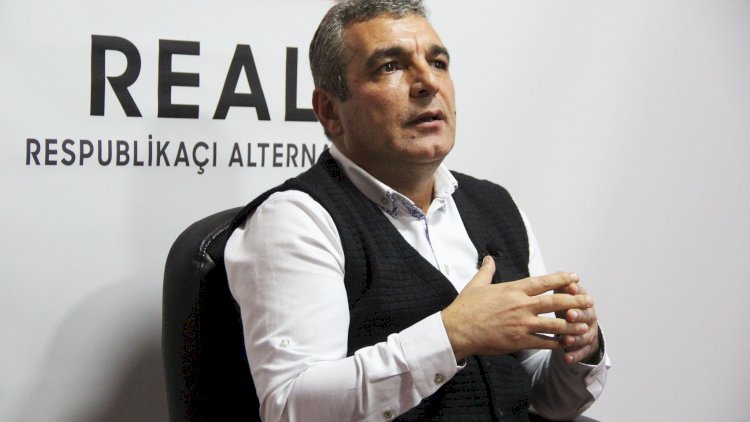    REAL funksioneri müxalifətə səsləndi:   30 ildir dəyişə bilmirlər