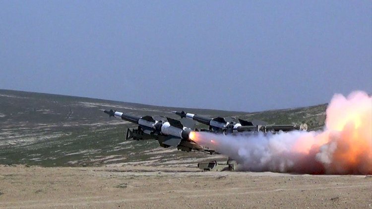    Zenit-Raket Qoşunları döyüş atışlı təlimlər keçirdi -   Video
