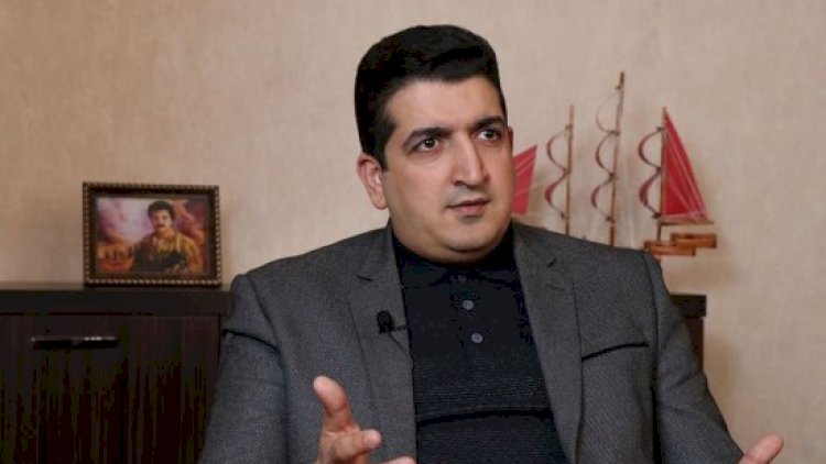    Şəhid övladı əsəbləşdi: “Öz dədə-babasının papağını yerə soxub...“   