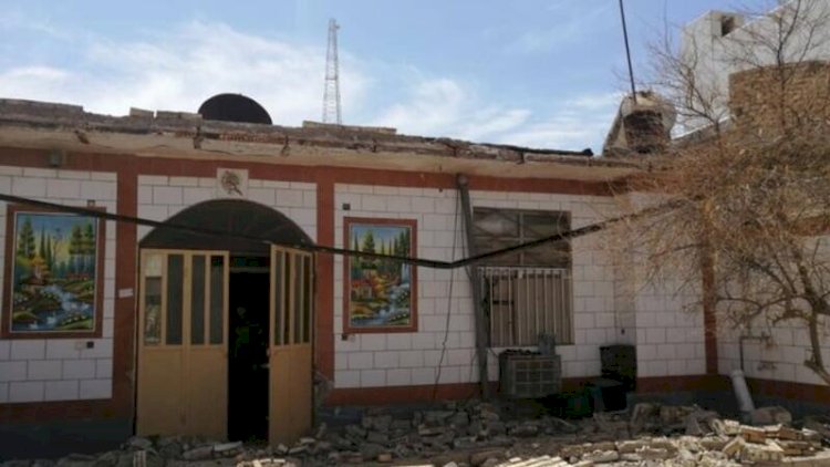    İranda güclü zəlzələ oldu, dağıntılar var   