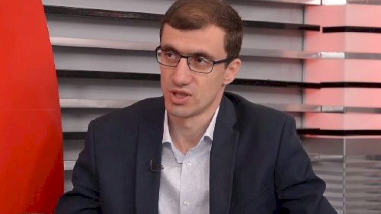    Erməni nazir istefa verdi   