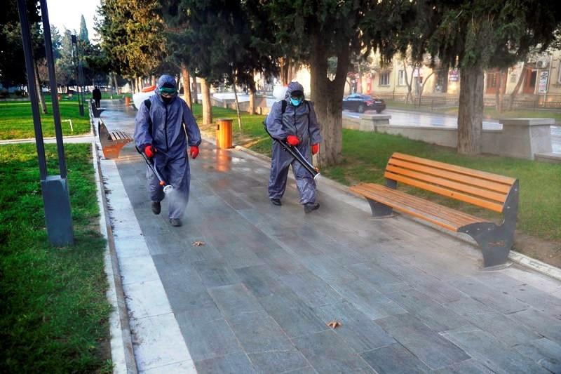 Bakı küçələri növbəti dəfə dezinfeksiya edilir  - Fotolar