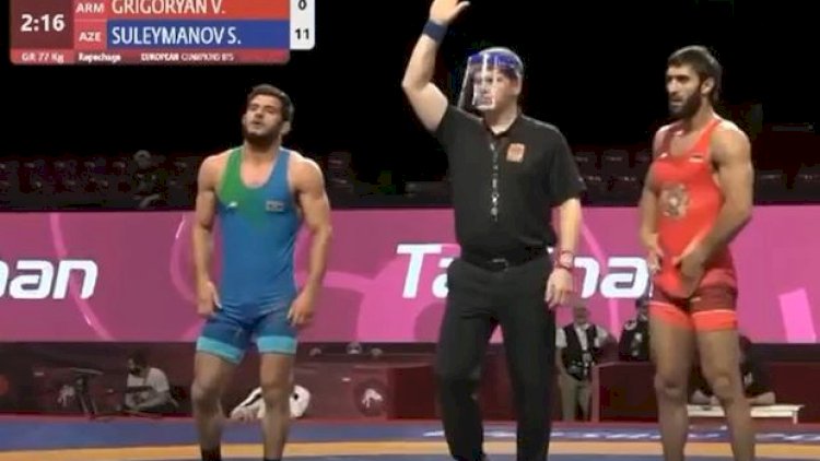    Azərbaycanlı güləşçi erməni həmkarını tatamiyə çıxmağa peşman etdi:   11-0