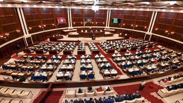    Deputatlar: ABŞ prezidentinin “erməni soyqırımı” ifadəsi qəbuledilməzdir   