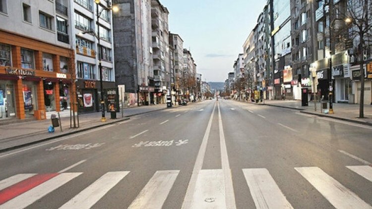    Türkiyədə pandemiya ilə bağlı 18 gün tam qapanma olacaq   