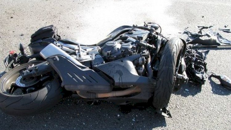    Paytaxtda avtobusla motosiklet toqquşdu   