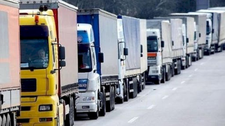    İrəvana yardım adı ilə aparılan hərbi yükü gürcülər sərhəddən buraxmadı   