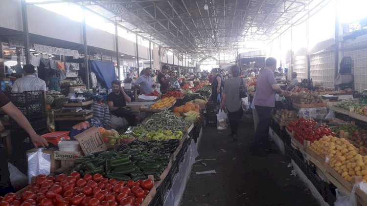    Azərbaycanda koronavirus xəstəsi bazarda satıcılıq edirmiş... - Foto   