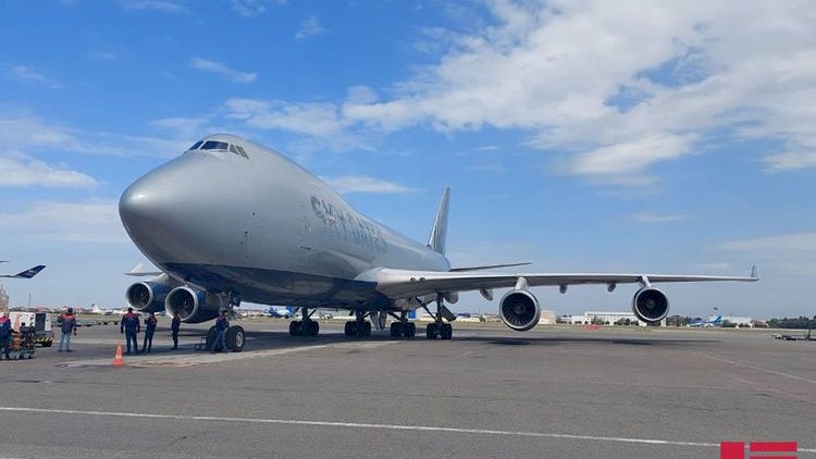    “Sputnik V” vaksininin ilk partiyası Azərbaycana gətirildi   