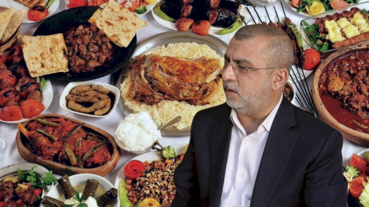    “Dəbdəbəli süfrə açır, deyir ki, ay camaat, görün nələrim var...“   - Hacı Surxay