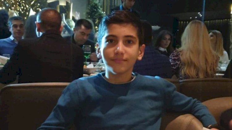    Faciə: Bakıda başına daş piltəsi düşən 14 yaşlı oğlan öldü   