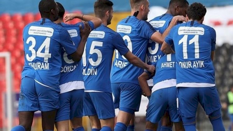    Türkiyə çempionatında kuryoz olay: Futbolçu rəqib komandanın formasını geyindi   