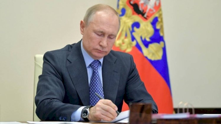    Putin iki azərbaycanlını mükafatlandırdı   