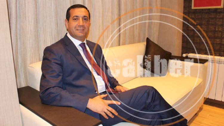    Deputat arağını şəhidin adına yaradılmış bulaqda soyudur   - Şok fotolar
