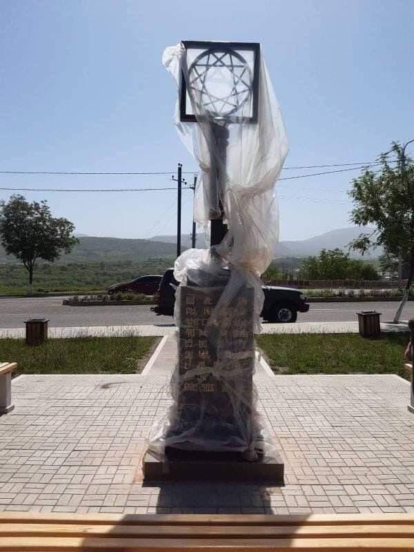 Xankəndidə qoyulan abidə erməniləri şoka saldı - FOTO 