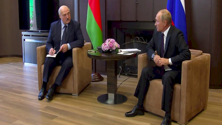    Putin Lukaşenko ilə Soçidə görüşəcək   
